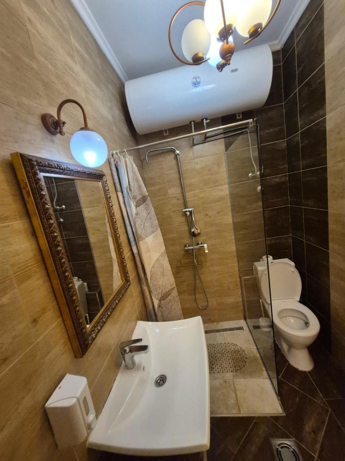 Authentic Belgrade Centre Apartments For Large Groups, Republic Square - Up To 47 People In 5 Apartments Δωμάτιο φωτογραφία