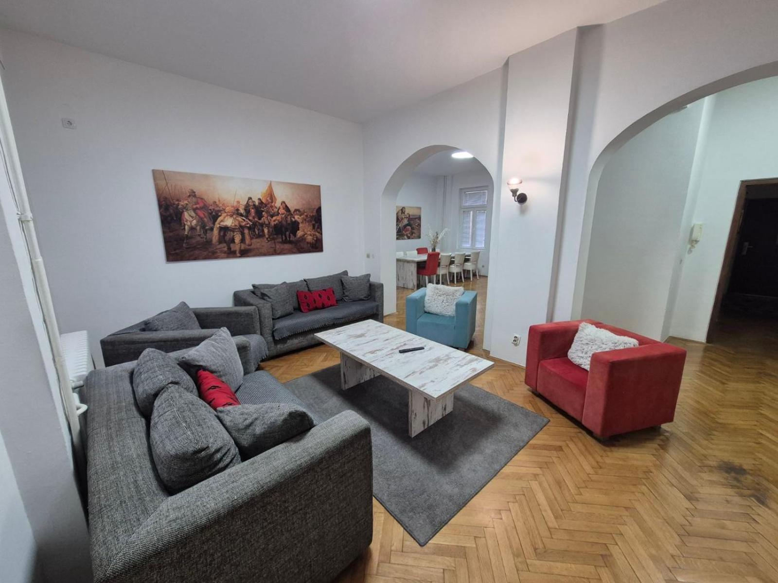 Authentic Belgrade Centre Apartments For Large Groups, Republic Square - Up To 47 People In 5 Apartments Δωμάτιο φωτογραφία